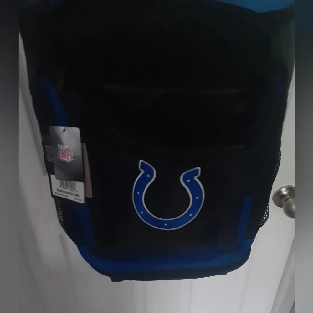 NWT NFL Indianapolis Colts 5-Gallon Backpack Cooler Rolling Bag